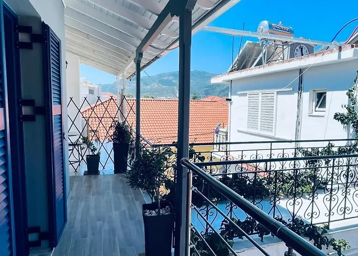 Theros Nydri (Lefkada)